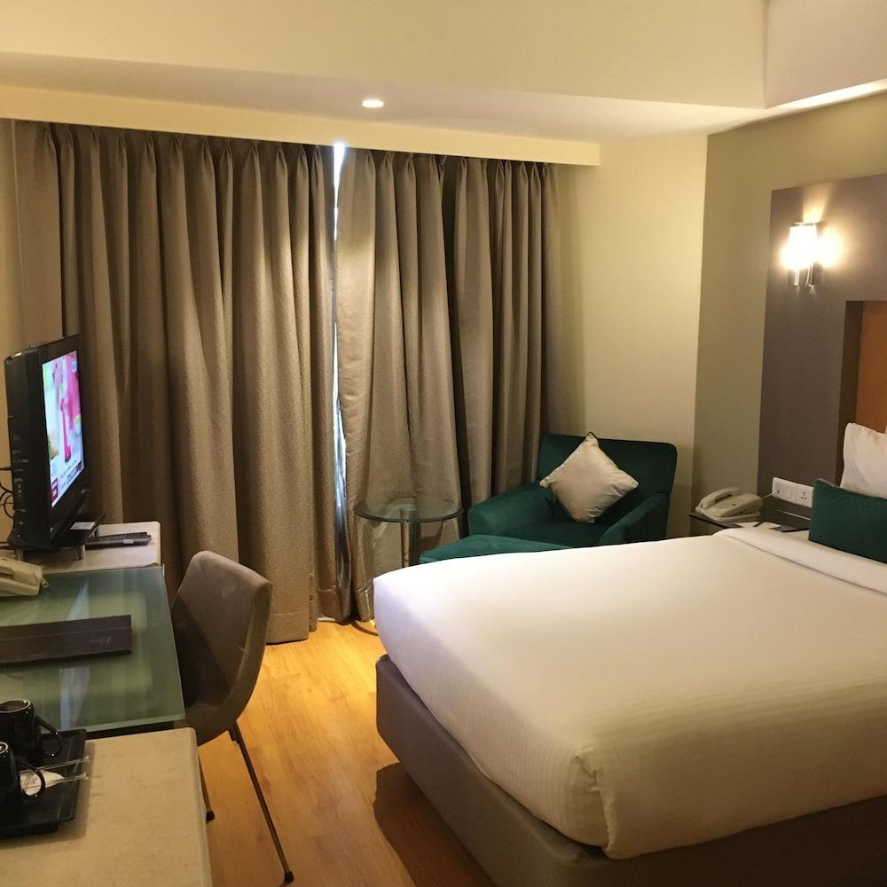 The Golkonda Hotel Hyderabad Ngoại thất bức ảnh