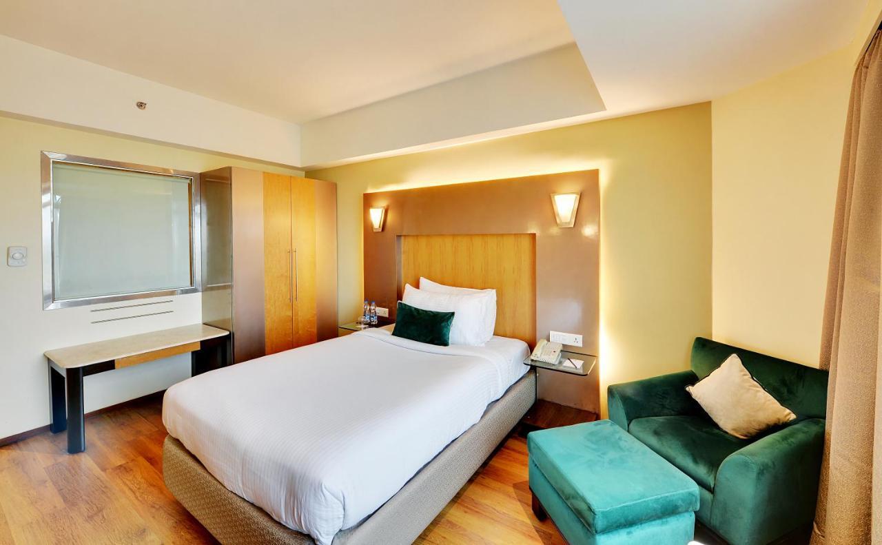 The Golkonda Hotel Hyderabad Ngoại thất bức ảnh