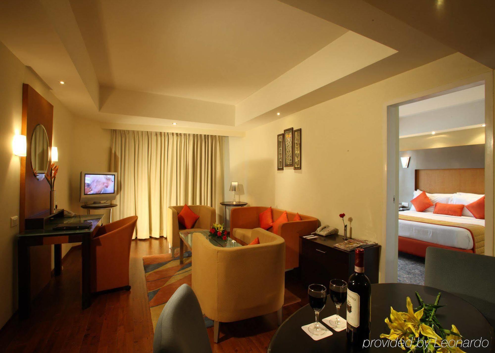 The Golkonda Hotel Hyderabad Phòng bức ảnh