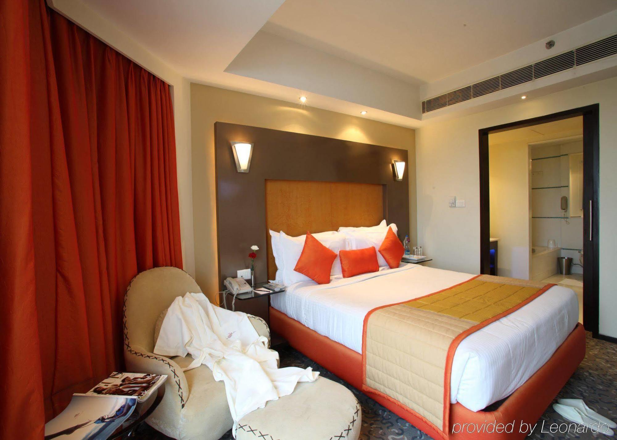 The Golkonda Hotel Hyderabad Phòng bức ảnh